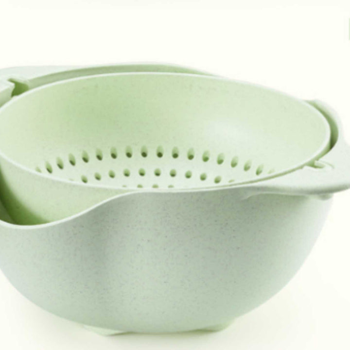 One Piece 360 Angle Drain Basket of Vegetables or Fruits